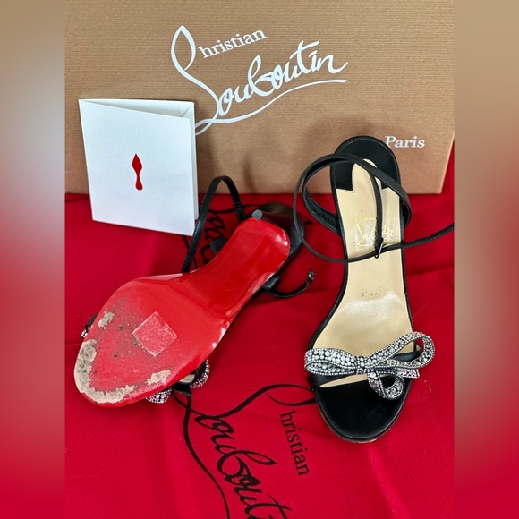 Pre-loved authentic CHRISTIAN LOUBOUTIN rhinestone bow leather strap sandals - Picture 3 of 3